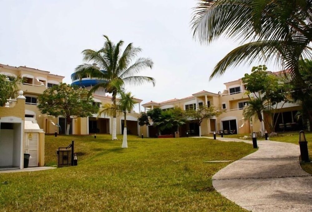 Casa Puerto 10 view 2