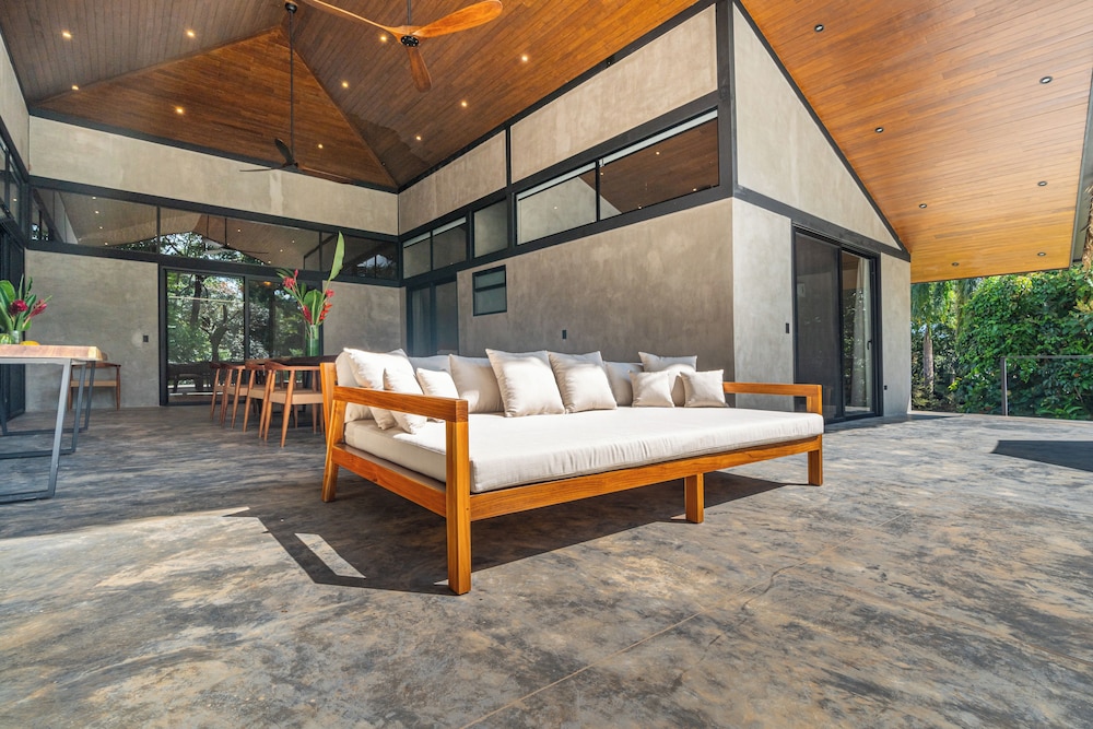 Mandala Ojochal Boutique Resort & Retreat Center