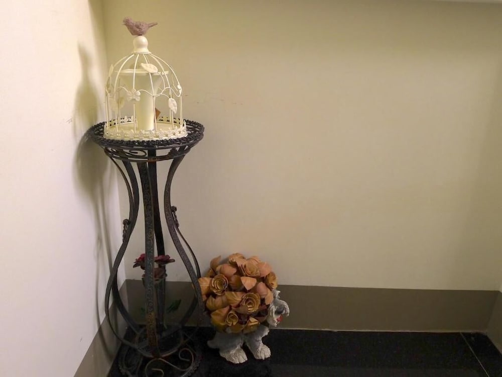 Amicasa Guesthouse