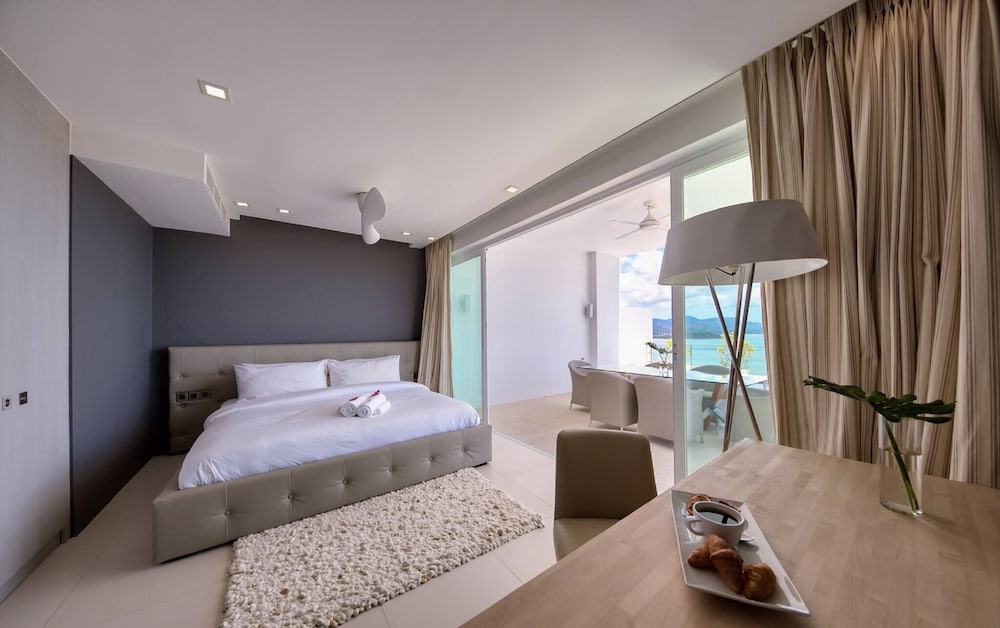 Luxury Sea View Pool Villa L at Unique Residences