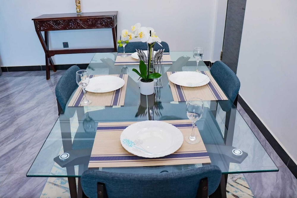Staroot Residences- Celestial Chalet