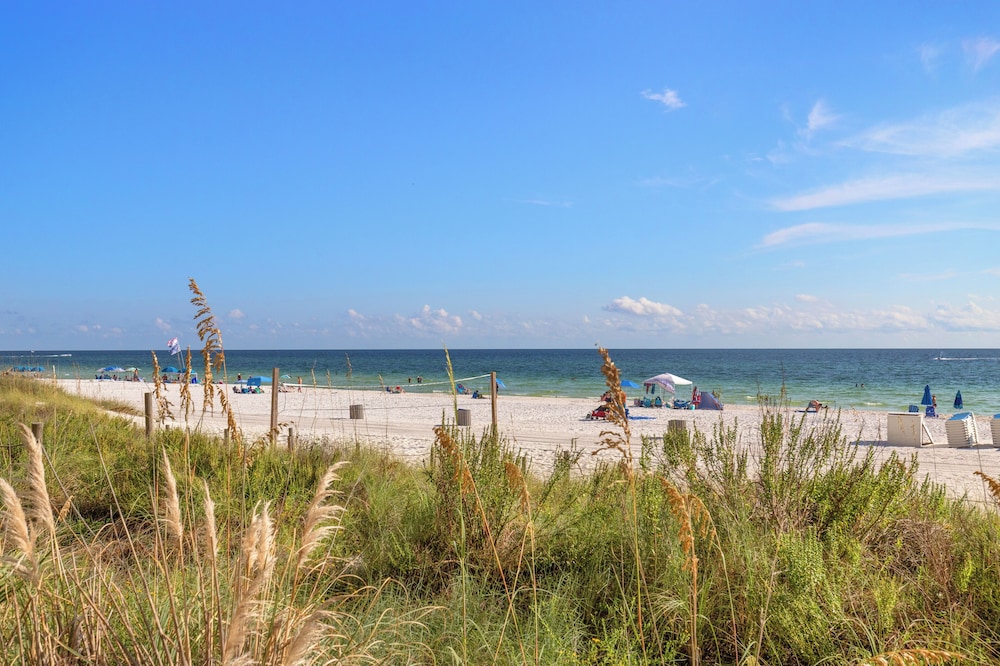 Seafoam Beautiful 3BR Home With Heated Private Pool - 4 Min Walk to Beach!