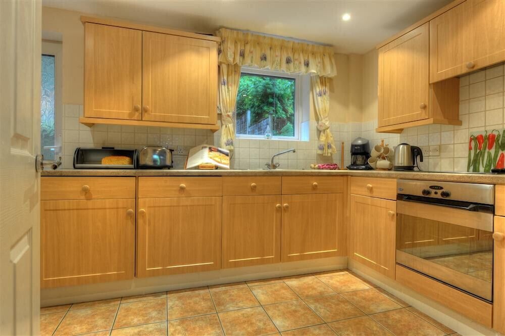 48 Fernhill Heights