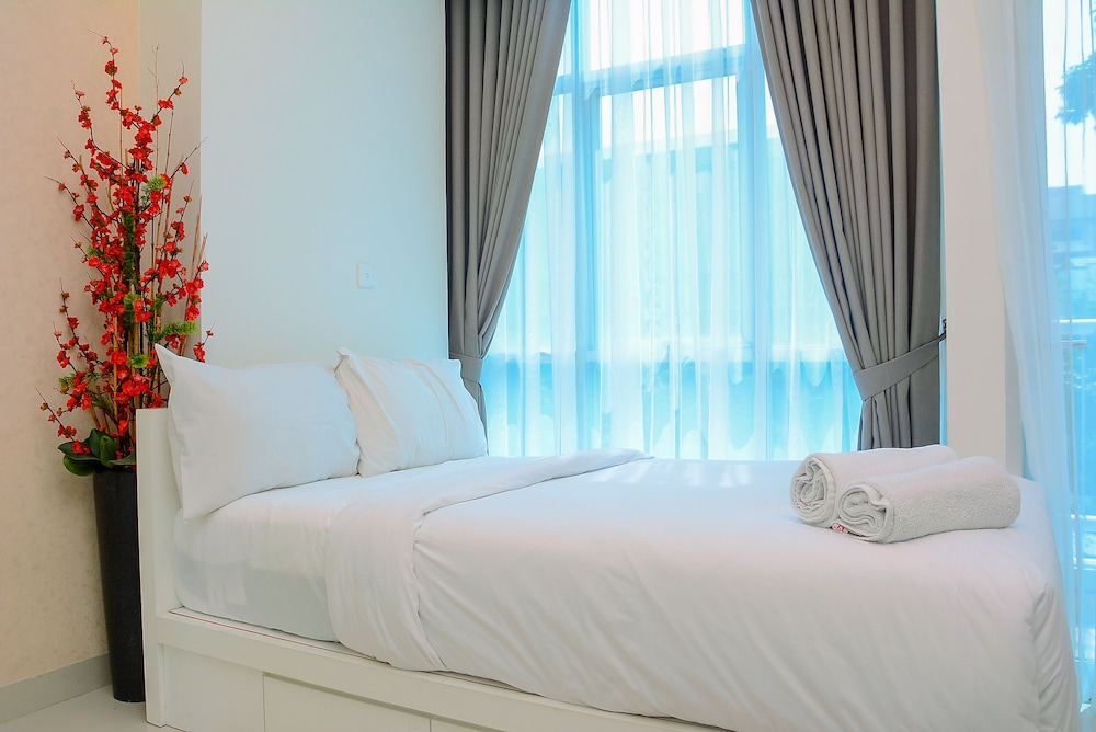 Best Location and New Furnished @ Studio Capitol Park Residence Apartment view 3