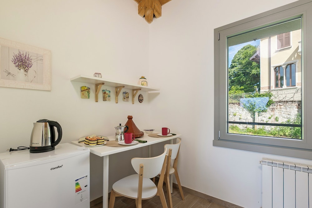 Viola Apartment