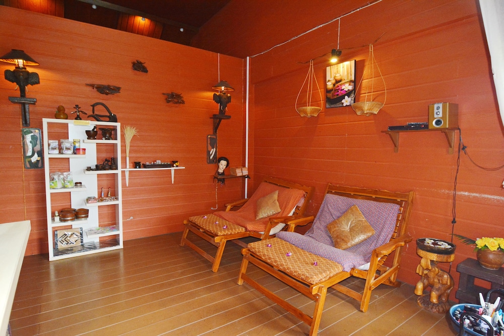 Baan Laanta Resort and Spa