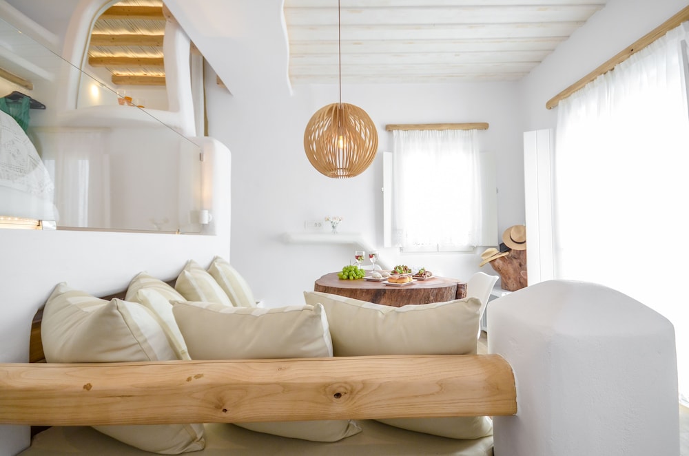 Naxos Island Escape photo 4