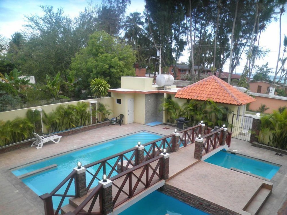Oasis Apartments