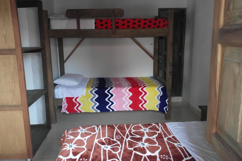 Sgt Pepper's Hostel