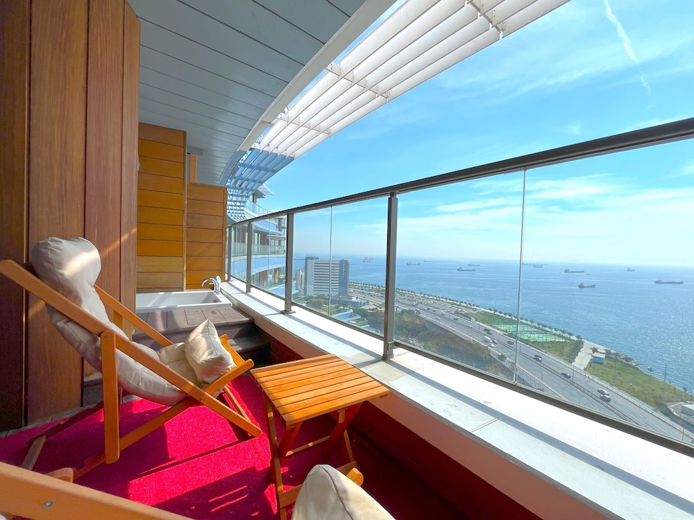 Flex Ottomare Suites