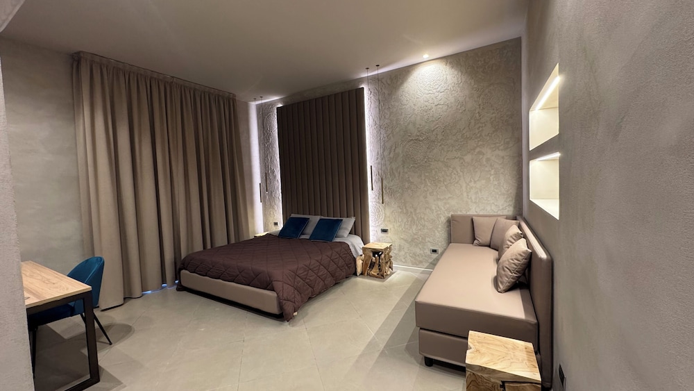 Tropicana room