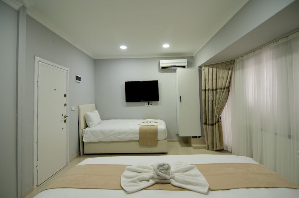 Istanbul Palace Otel - Image 42