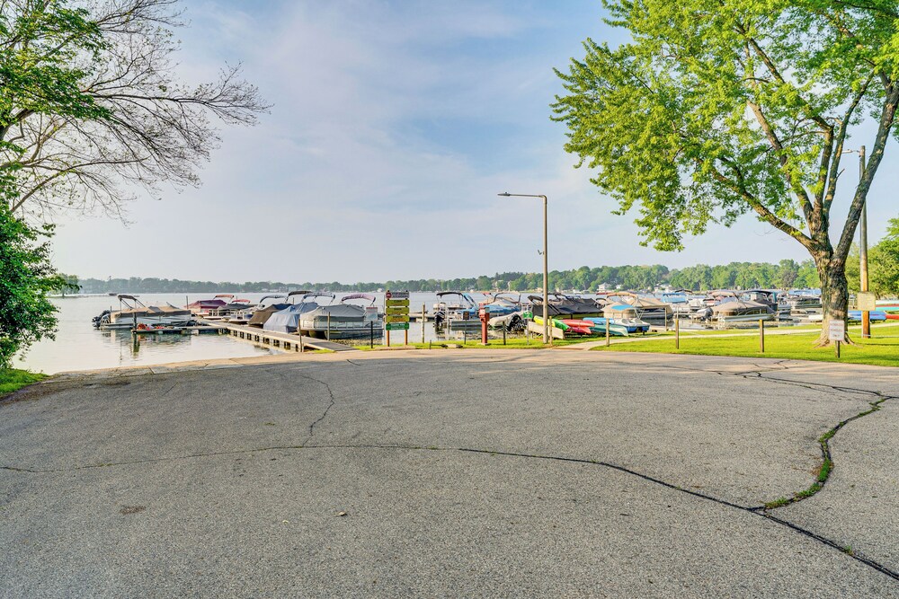 Powers Lake Gem: Peek-a-boo Views & Beach Access