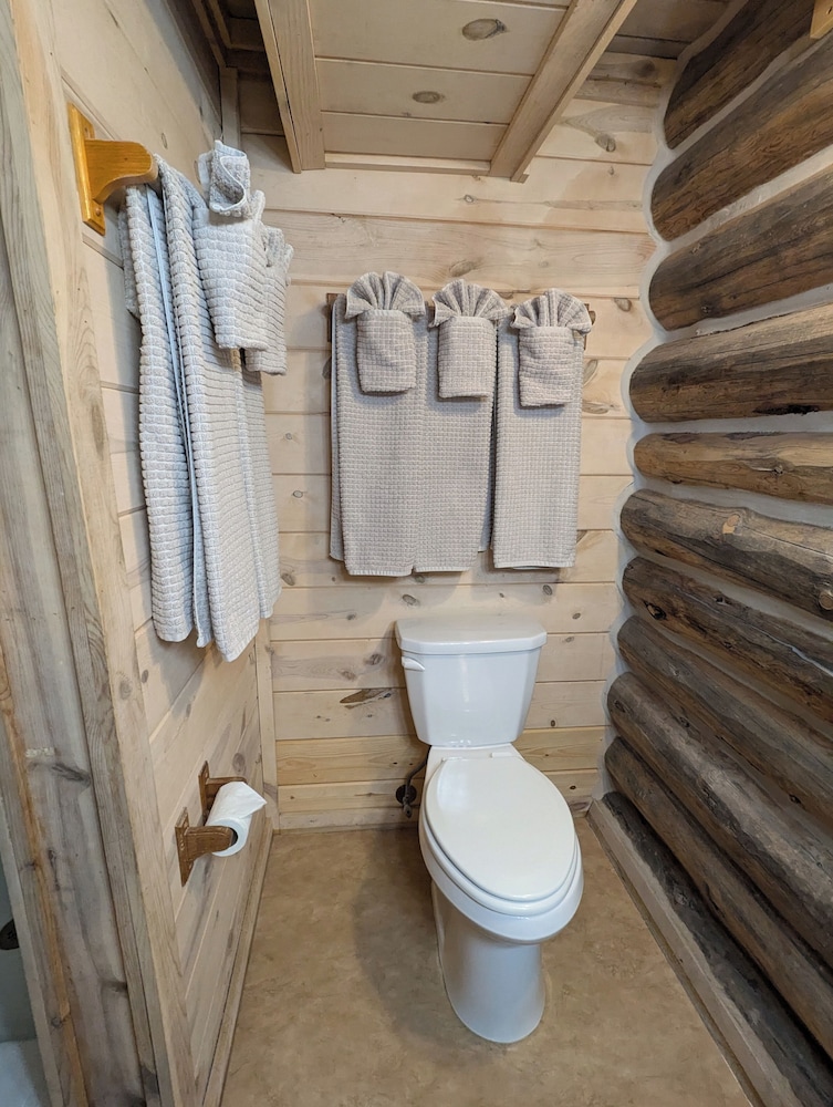 Gold Camp Cabins