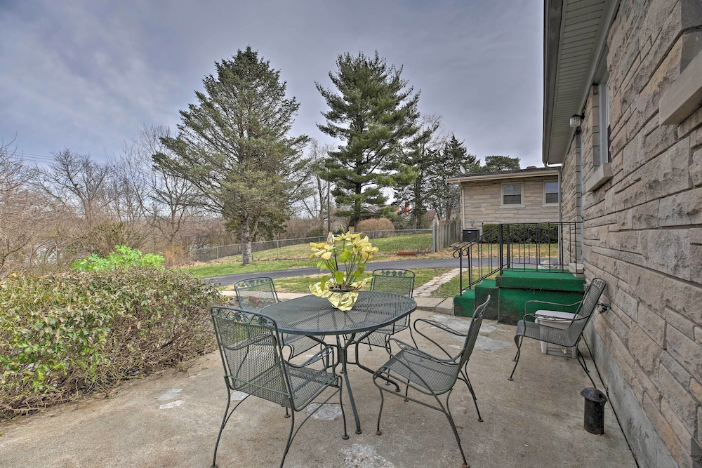 Lexington Vacations - Lexington Family Home 2 Miles to UK Campus! - Property Image 4