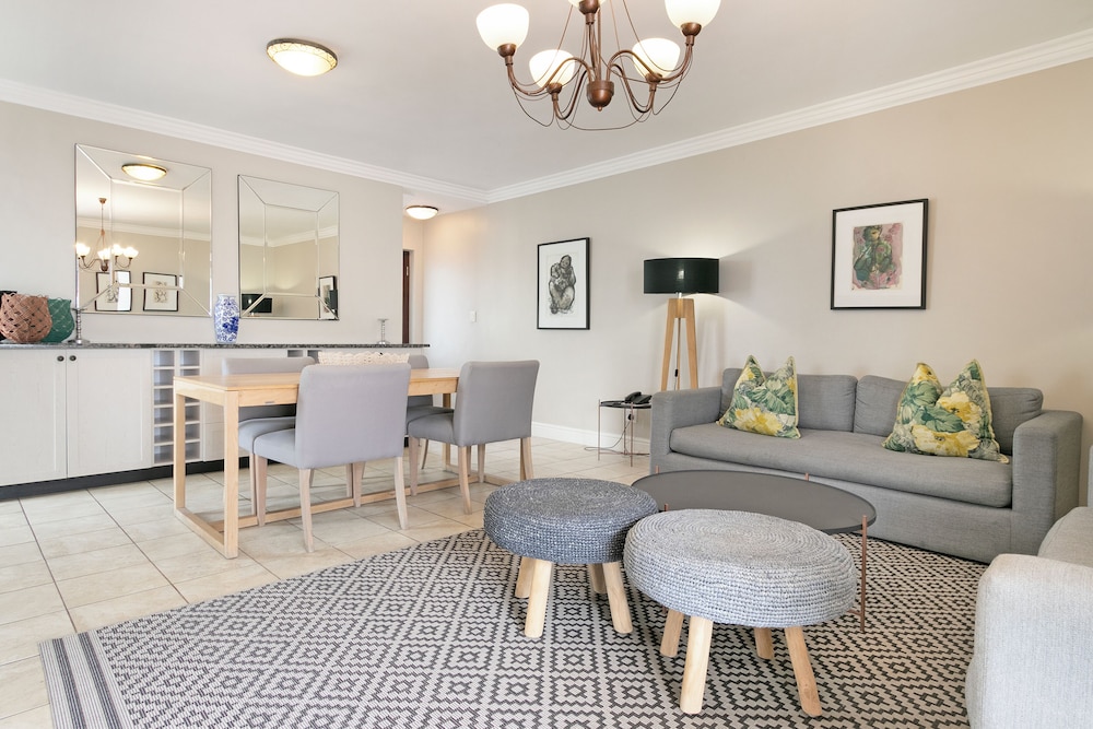 Winelands Golf Lodges at De Zalze