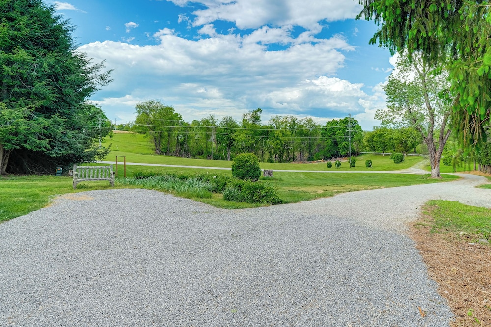 9-acre New River Retreat Near Radford University