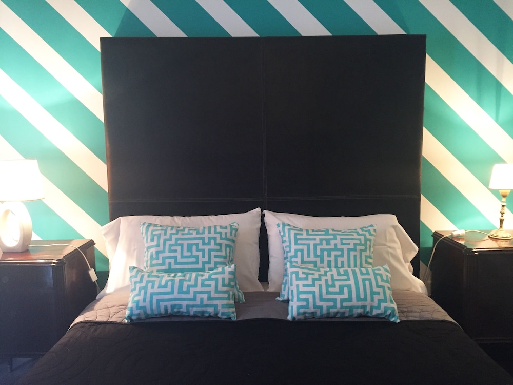 Defensa 821 Bed & Breakfast