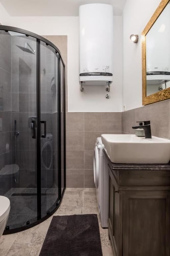 Apartments Bako