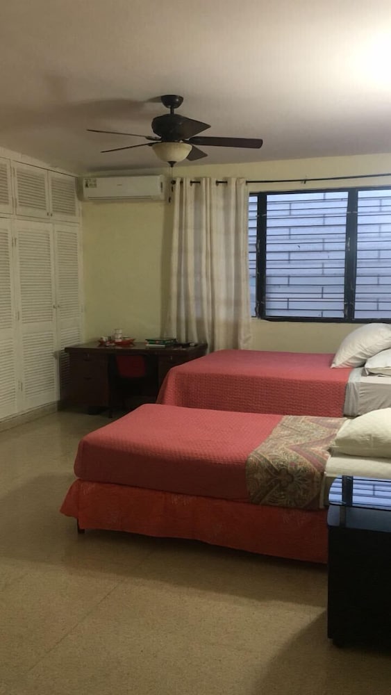 Luna House Panama