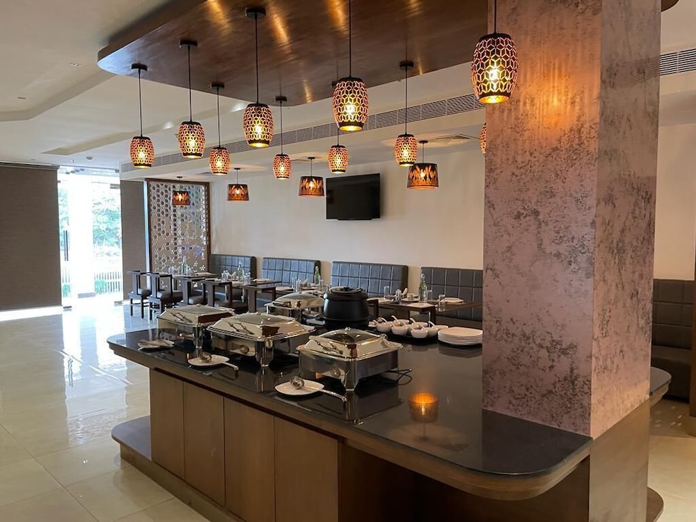 Orion Tree Hotel Sullurupeta