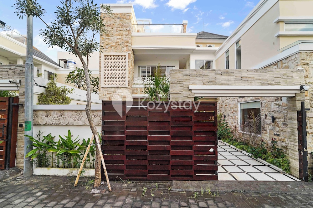 Agie Villa by Kozystay - Canggu