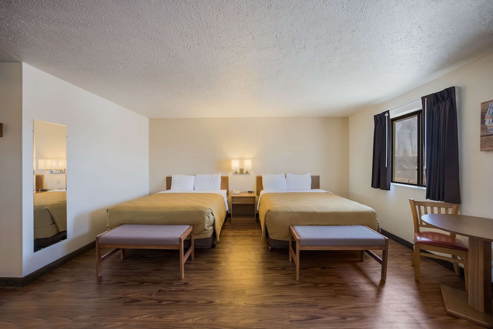 Studio 6 Limon, CO – I-70