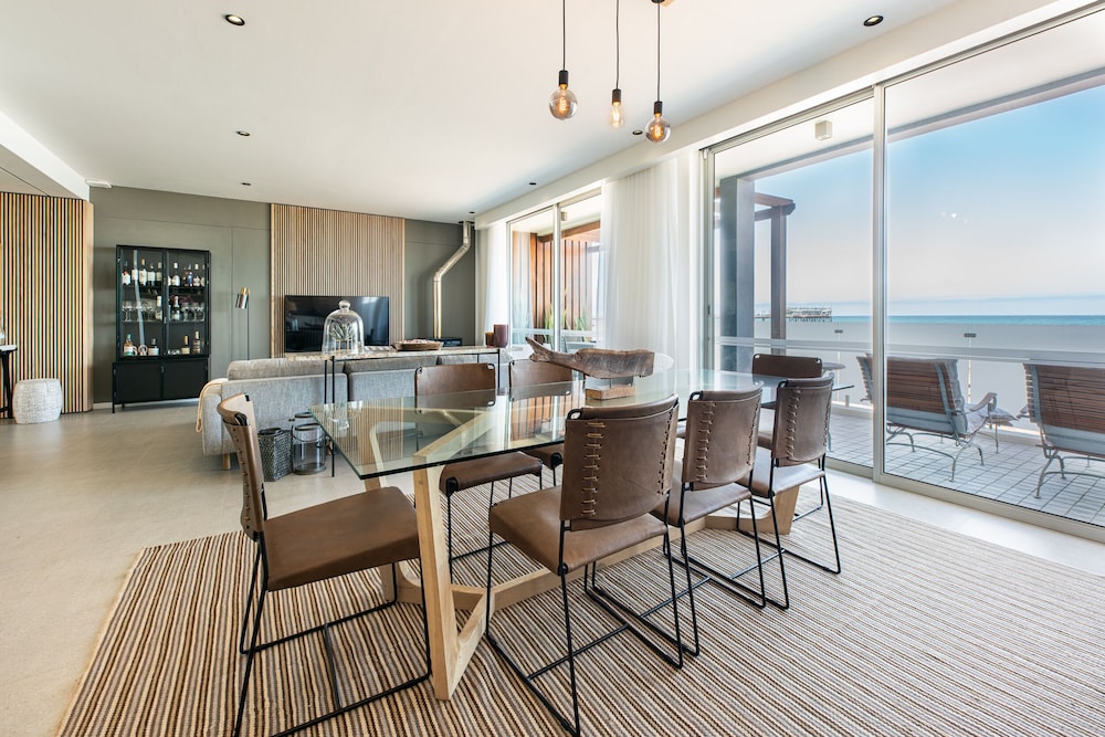 The Pearls Beach Pods