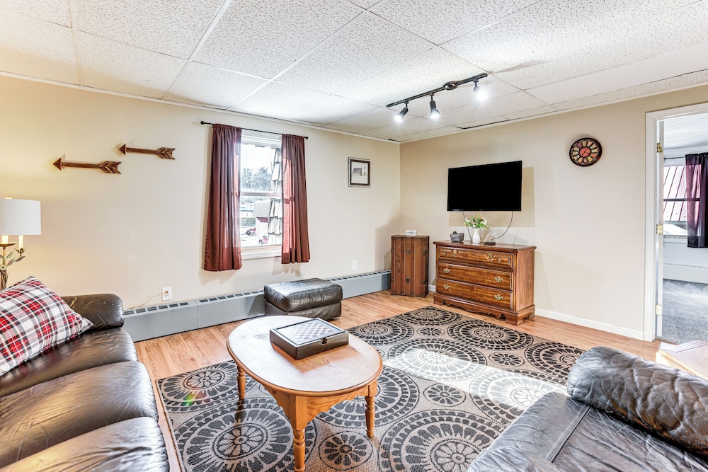 1 Block to Crystal Lake: Downtown Beulah Apt!