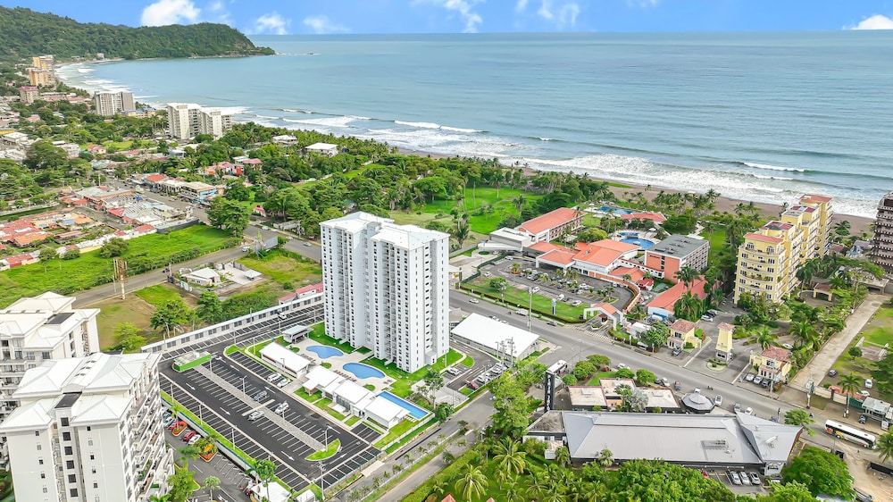Brand New 3BR Condo With Incredible Views