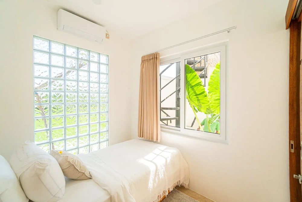 Kokomo Villas by Aayan