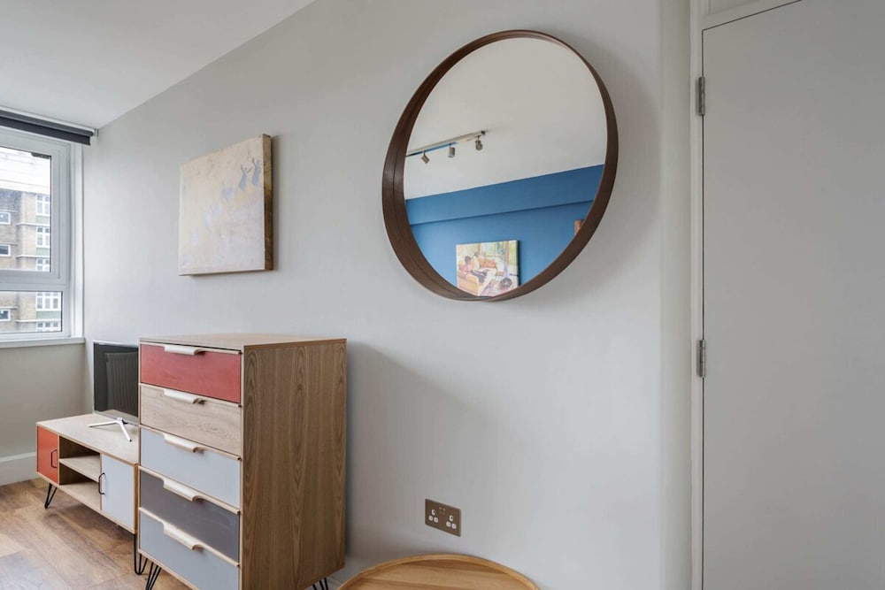 Modern 3 Bedroom Apartment in Holborn