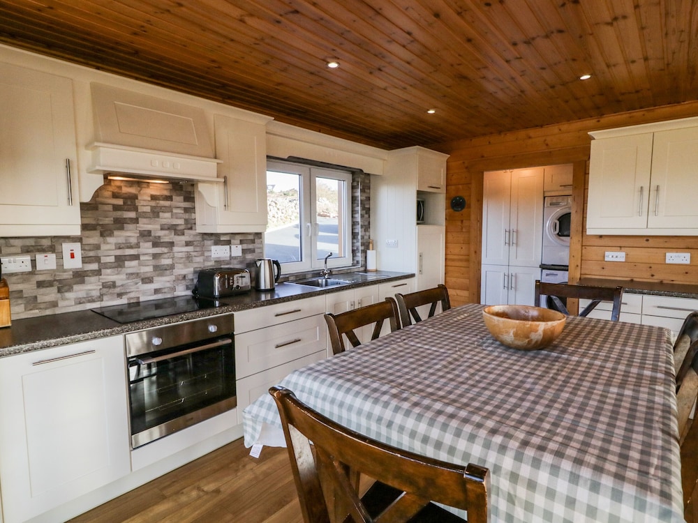 Coastal Cabin