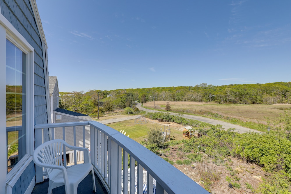 Inviting Rockport Rental w/ Deck: Walk to Beach!