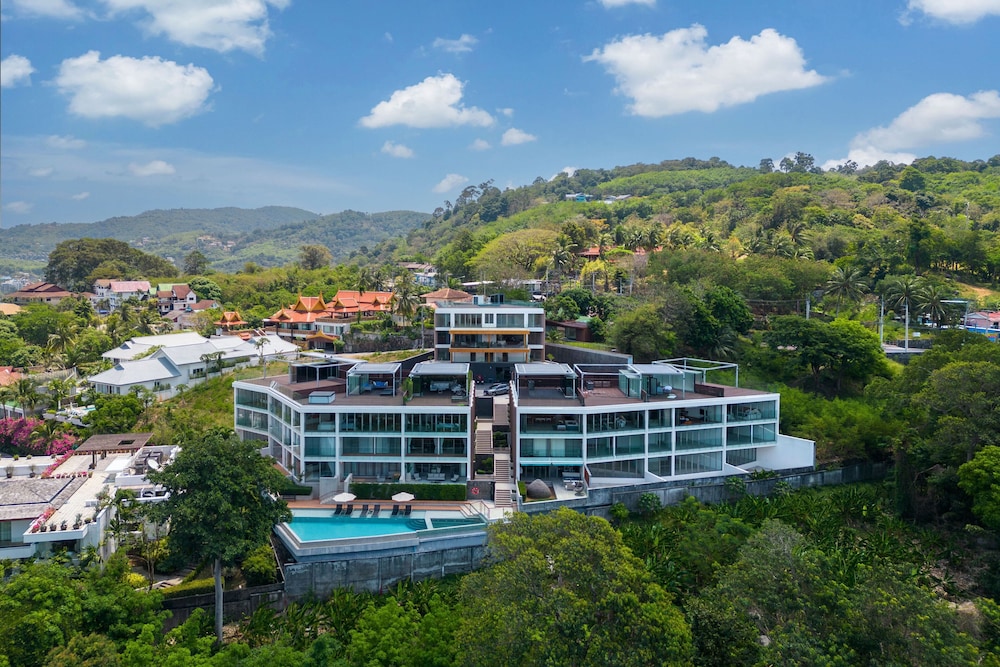 Luxury 2BR Apartment in Bluepoint 82
