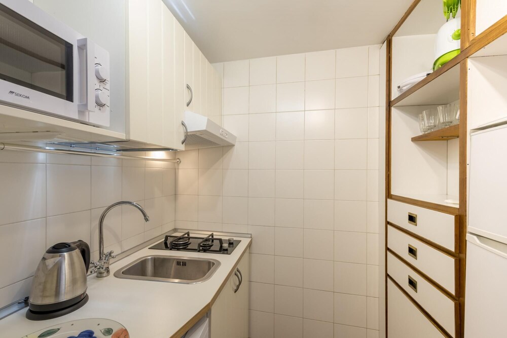 Giglio in Roma With 1 Bedrooms and 1 Bathrooms