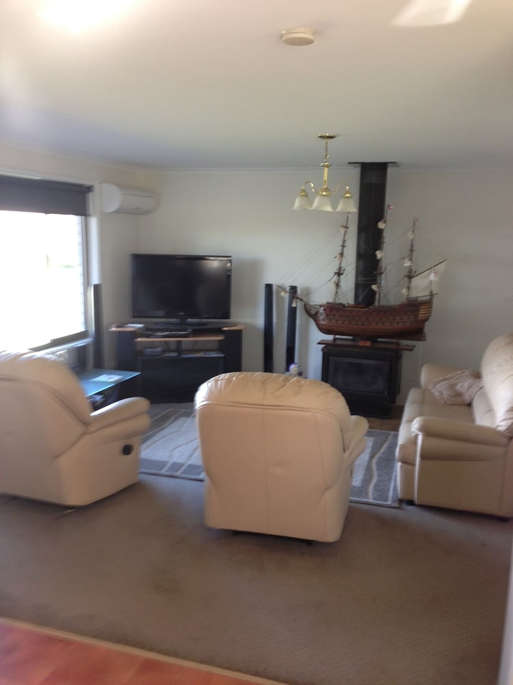 Eaglehawk Neck Beach House - Property Image 4