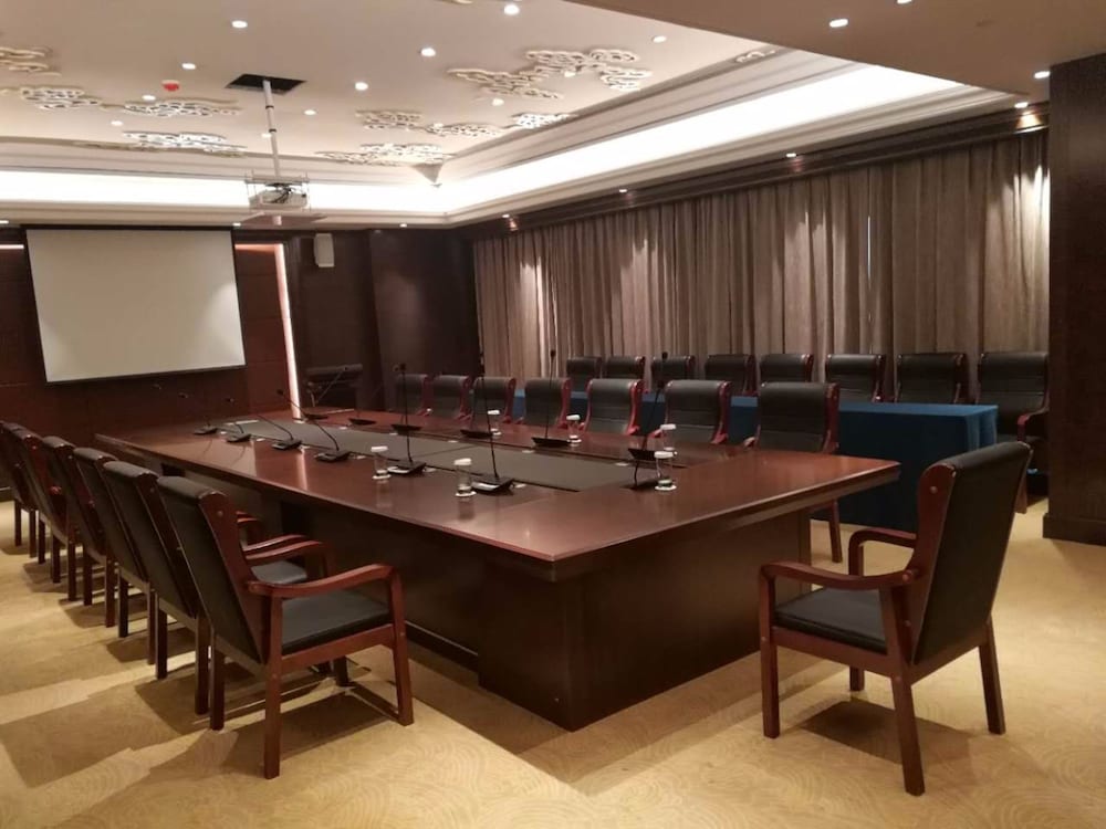 Jinan Luxury Blue Horizon Hotel