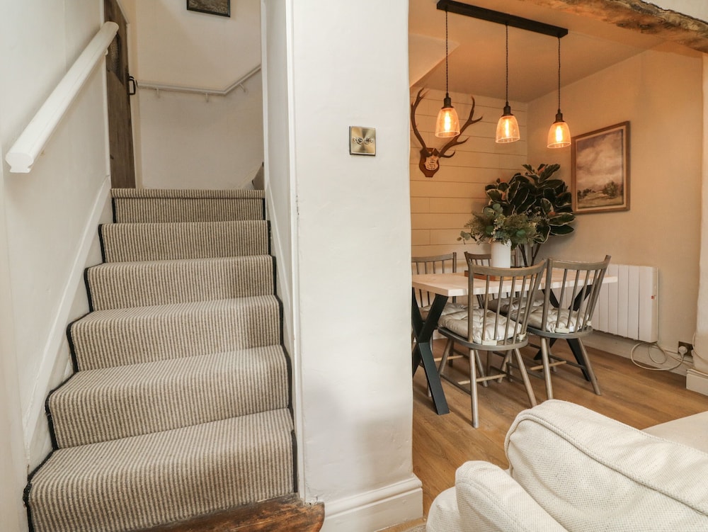 Stag Cottage