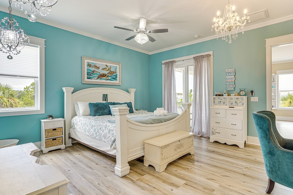 Walk to Beach Access: South Cape San Blas Hideaway