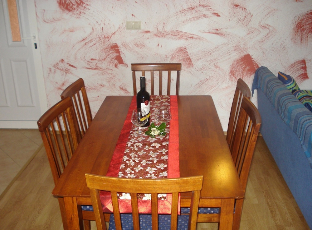 Apartmani Luna