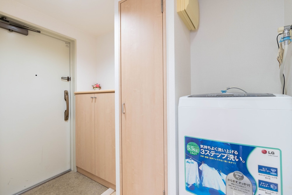 Shinsaibash East Nana Apartment · Junan