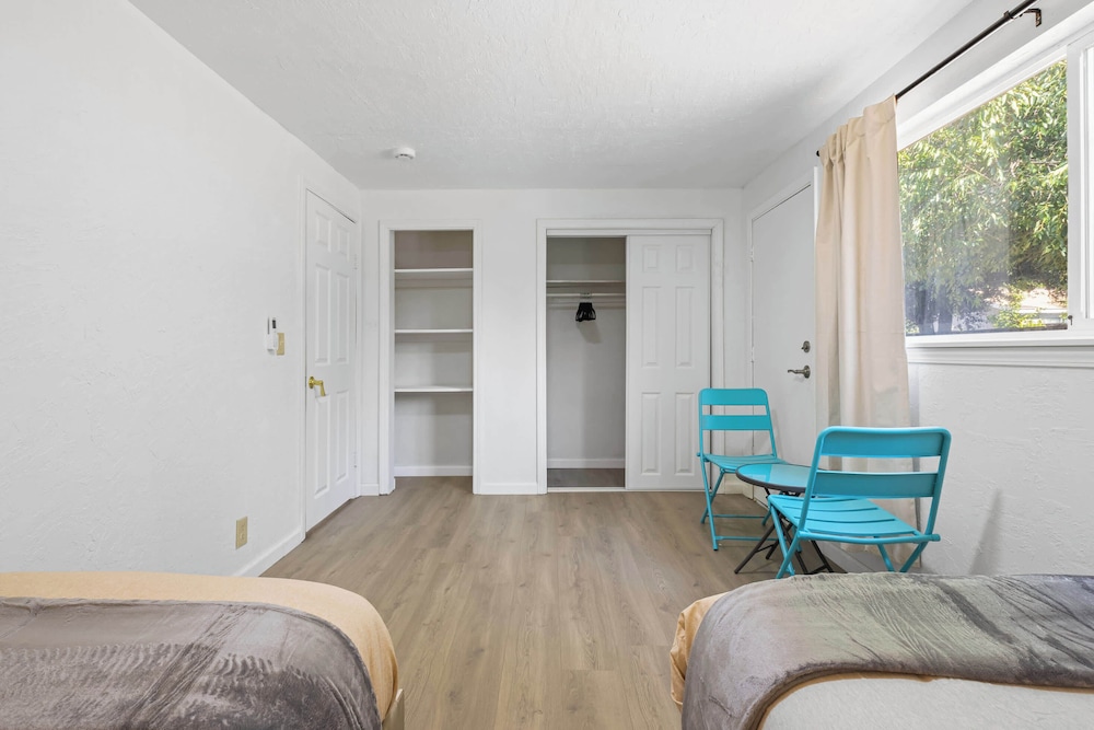 @ Marbella Lane - Modern Cabin-style 2BR Home