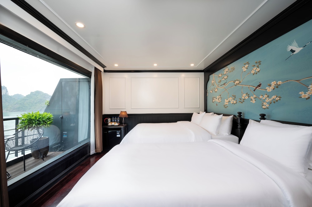 Dragon Premium Cruise