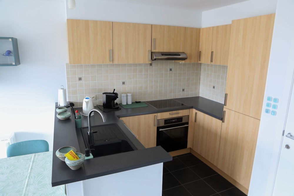 Harbour View Stay - Stylish Apartment With Stunning Views in the Marina of Zeebrugge