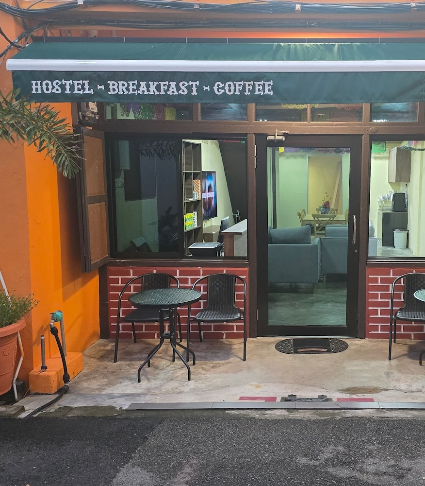 La Mamasita Hostel