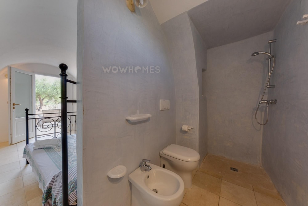 Leu021 in Leuca With 3 Bedrooms and 3 Bathrooms view 2