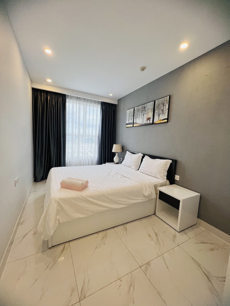 Sunrise City Apartment