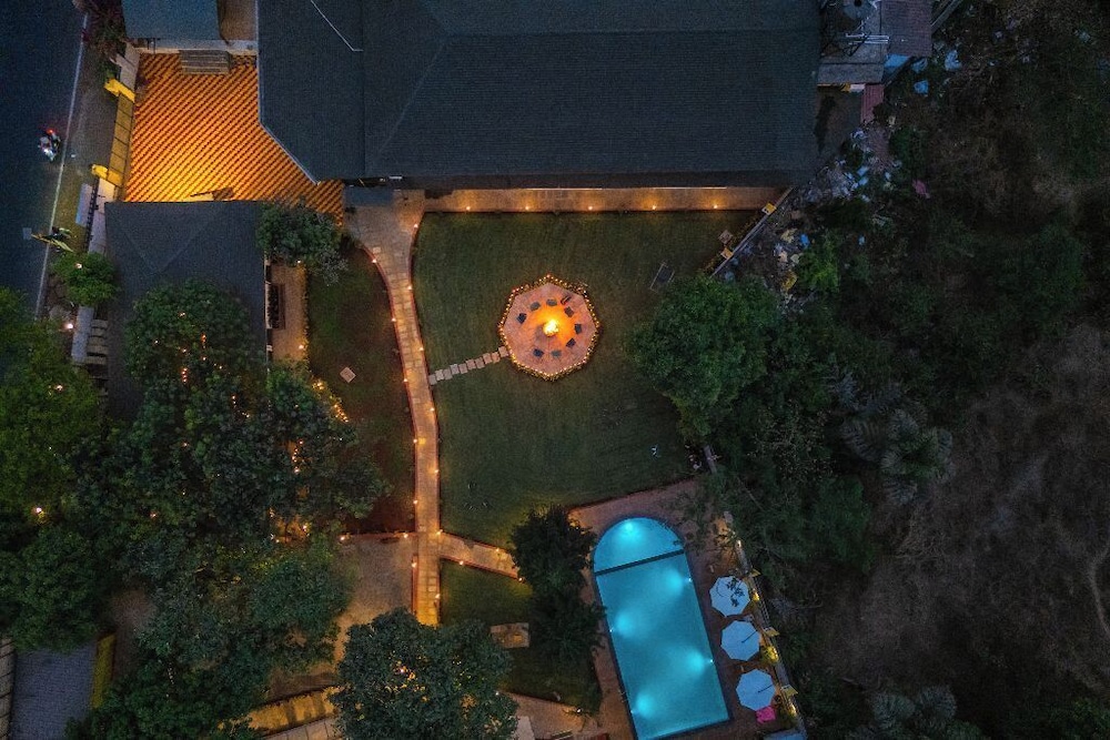 The Hosteller Lonavala City Centre