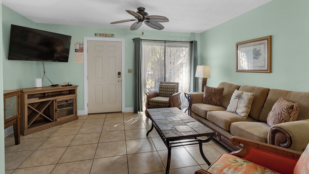 Portside Resort D1: Gulf Retreat With Pools, Beach & Family Adventures!